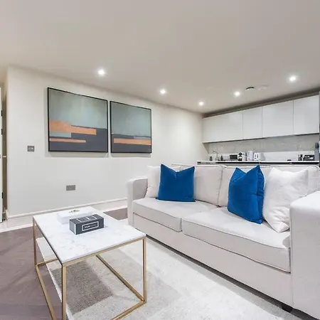 Garden Haven Luxe 1Br 1Ba Chigwell Retreat Chcl F1 Apartment Exterior photo