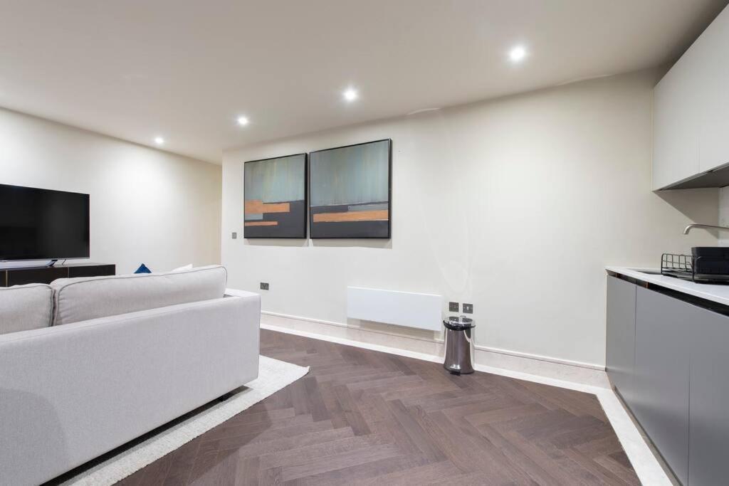 Garden Haven Luxe 1br 1ba Retreat Chcl F1 Apartment Chigwell