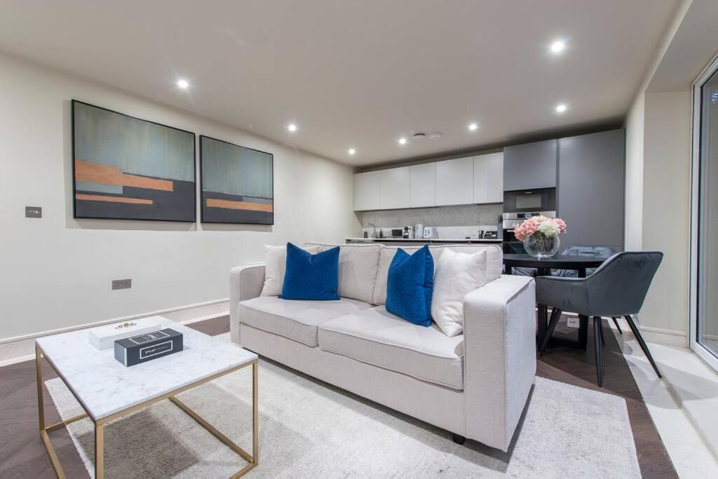 Apartment Garden Haven Luxe 1br 1ba Retreat Chcl F1 Chigwell