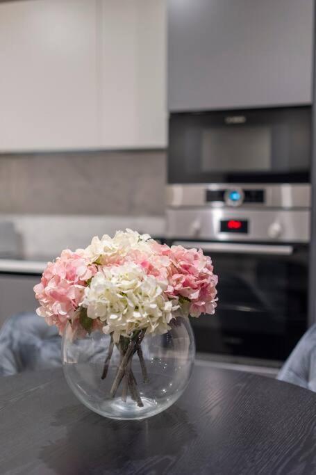 Garden Haven Luxe 1br 1ba Retreat Chcl F1 * Chigwell
