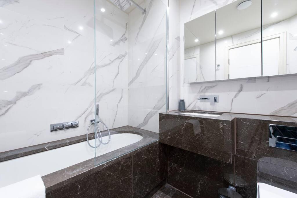 Garden Haven Luxe 1br 1ba Retreat Chcl F1
